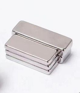 Zn Kaplama Bloğu NdFeB Mıknatıs Güçlü Sinterlenmiş Neodimyum Mıknatıslar